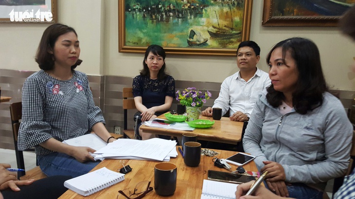 Khi xưa ký hợp đồng viên chức, giờ nói tuyển dụng không đúng quy định - Ảnh 1. Khi xưa ký hợp đồng viên chức, giờ nói tuyển dụng không đúng quy định - Ảnh 1.