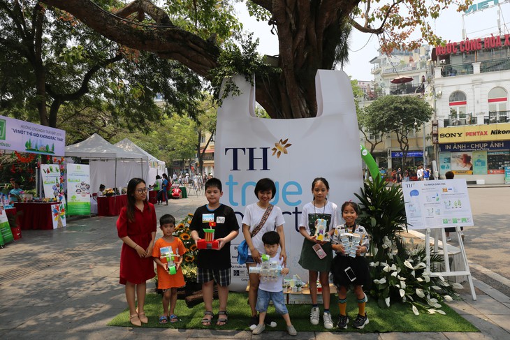 Nhân thêm nhiều hiệp sĩ xanh trong trường học - Ảnh 4. Nhân thêm nhiều hiệp sĩ xanh trong trường học - Ảnh 4.