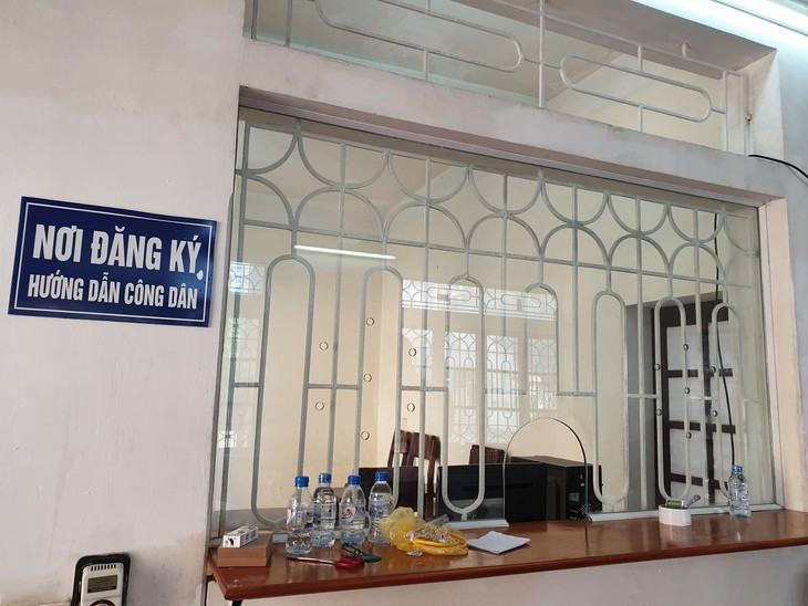 Nam Định thay thế, thu nhỏ ô kính tại nơi đăng ký tiếp dân - Ảnh 2. Nam Định thay thế, thu nhỏ ô kính tại nơi đăng ký tiếp dân - Ảnh 2.
