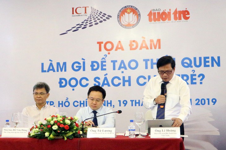 TP.HCM sẽ kiến nghị đưa tiết đọc sách vào trường học - Ảnh 1.