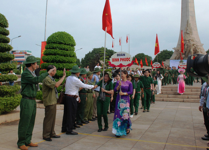 Tuyên truyền lưu động toàn quốc Trường Sơn - Con đường huyền thoại - Ảnh 2.