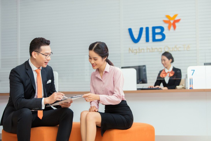 Ngân hàng ngày càng nâng cao tiện ích, khách hàng hưởng lợi - Ảnh 1. Ngân hàng ngày càng nâng cao tiện ích, khách hàng hưởng lợi - Ảnh 1.