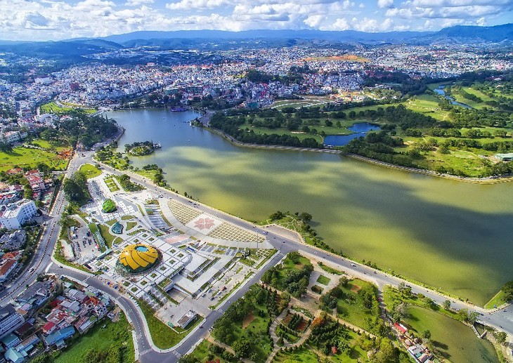 Đất Lâm Đồng có dấu hiệu sốt - Ảnh 1. Đất Lâm Đồng có dấu hiệu sốt - Ảnh 1.