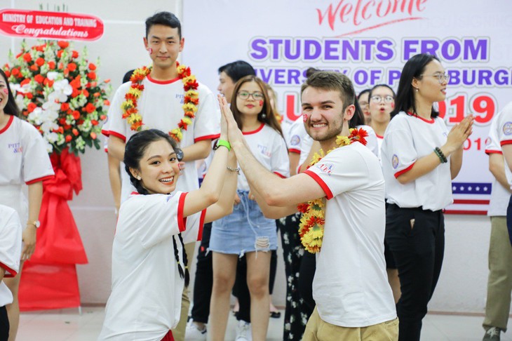 Cơ hội trúng tuyển đại học quốc tế bằng học bạ ngay đợt đầu tiên - Ảnh 3. Cơ hội trúng tuyển đại học quốc tế bằng học bạ ngay đợt đầu tiên - Ảnh 3.