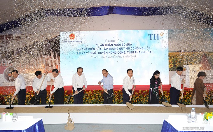 Cùng nông dân đánh thức tiềm năng vùng đất ‘chưa mưa đã lụt, chưa nắng đã hạn’ - Ảnh 1.