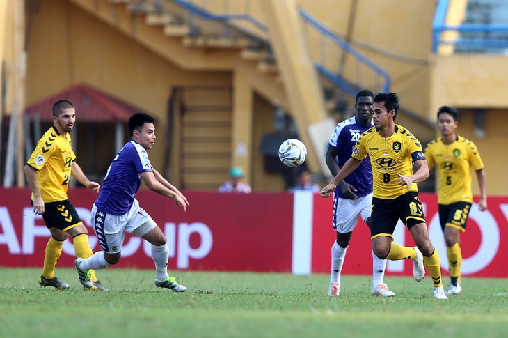 VPF điều chỉnh lịch thi đấu V-League vì Hà Nội FC và Becamex Bình Dương - Ảnh 1.