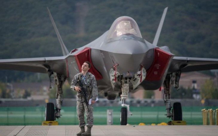 Ông Trump khoe Nhật mua thêm 105 chiếc F-35