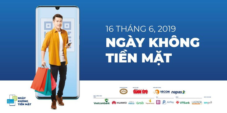 Thầy có mang thẻ ATM theo không? - Ảnh 2.