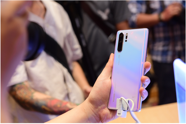 Trợ giá lên đến 4 triệu cho khách hàng lên đời Huawei P30 Series - Ảnh 3.