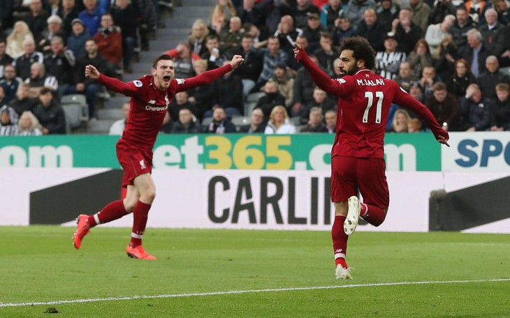 Thắng nghẹt thở Newcastle, Liverpool lại vượt lên trước M.C