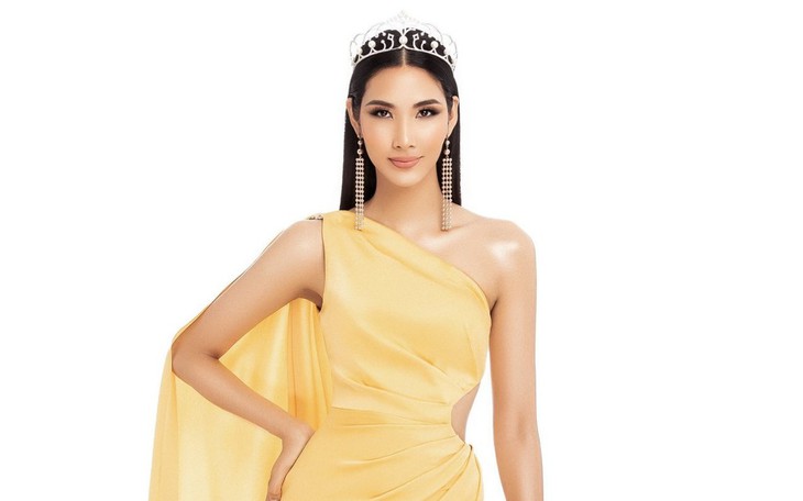 Hoàng Thùy đại diện Việt Nam tham dự Miss Universe 2019