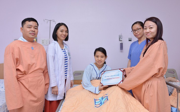 Cô gái yếu ớt và khát khao làm mẹ - Ảnh 1. Cô gái yếu ớt và khát khao làm mẹ - Ảnh 1.