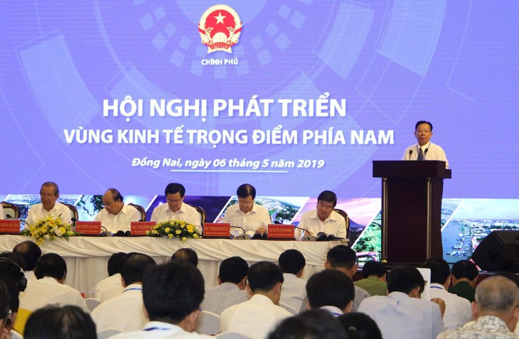 Phát huy nguồn lực doanh nghiệp để phát triển hạ tầng - Ảnh 1. Phát huy nguồn lực doanh nghiệp để phát triển hạ tầng - Ảnh 1.