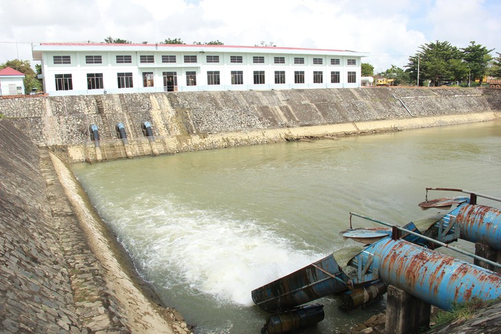 13-11 vu nha may nuoc da nang- truong trung- anh 1