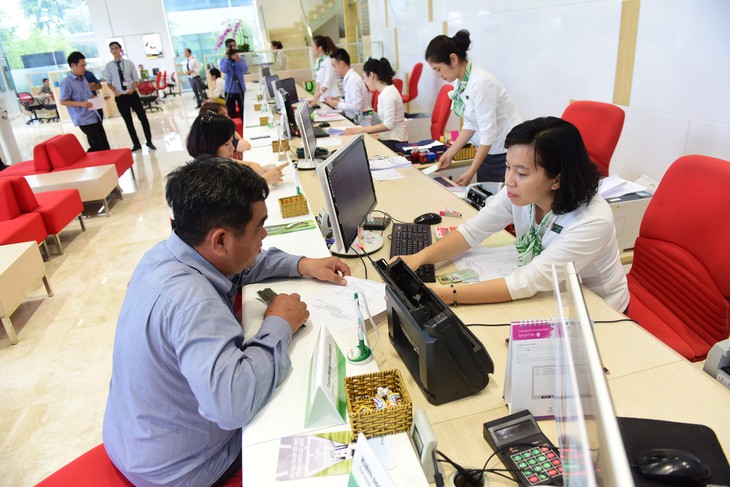 Thanh toán điện tử qua điện thoại tăng mạnh cả lượng và chất - Ảnh 1. Thanh toán điện tử qua điện thoại tăng mạnh cả lượng và chất - Ảnh 1.