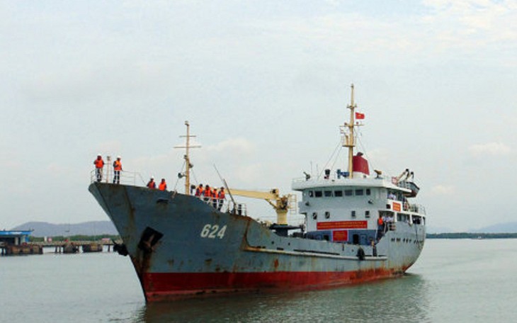 Mệnh lệnh trái tim giữa trùng khơi - Ảnh 2.