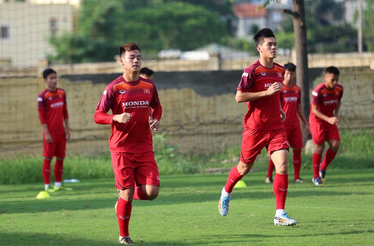 14h chiều nay 3-6 bán vé trực tiếp trận U23 Việt Nam-U23 Myanmar ở Phú Thọ - Ảnh 1.