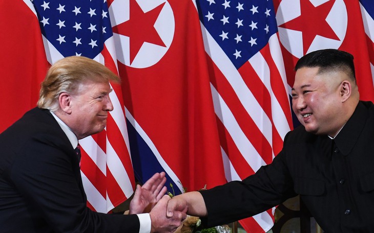 Người dân Hàn lo lắng liệu ông Donald Trump có ‘nối lại tình xưa’ với ông Kim Jong Un hay không? - Ảnh 2.