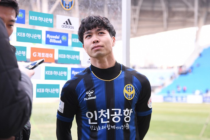 Công Phượng gây xúc động với bức thư và món quà 100 USD gửi CĐV Incheon United - Ảnh 2.