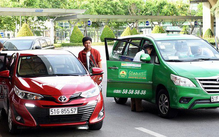 Nghiên cứu toàn diện quy định gắn cố định hộp đèn trên nóc xe