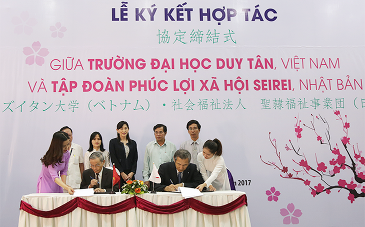 Đại học Duy Tân tuyển sinh ngành điều dưỡng đa khoa năm 2019 - Ảnh 2. Đại học Duy Tân tuyển sinh ngành điều dưỡng đa khoa năm 2019 - Ảnh 2.