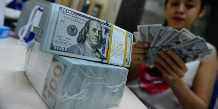 Vàng và USD cùng hạ nhiệt - Ảnh 1. Vàng và USD cùng hạ nhiệt - Ảnh 1.