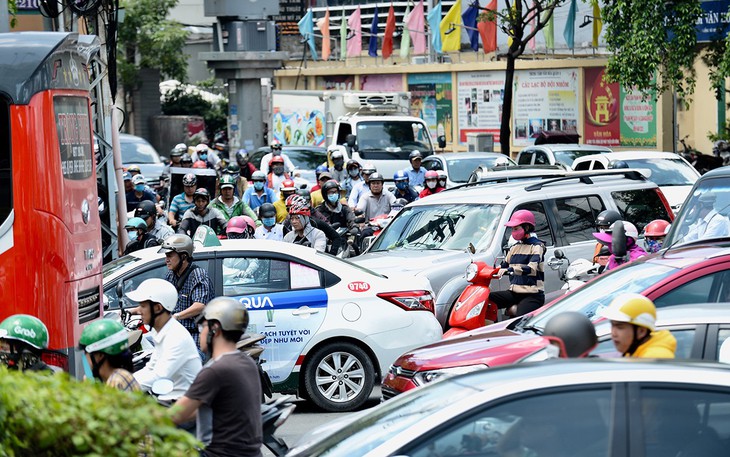 Thu phí vào trung tâm để giảm kẹt xe: Có giảm được không? - Ảnh 1. Thu phí vào trung tâm để giảm kẹt xe: Có giảm được không? - Ảnh 1.