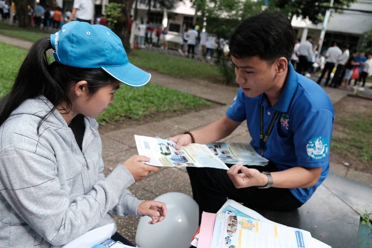 Ngày hội tư vấn xét tuyển 21-7: Điều chỉnh nguyện vọng sao để dễ trúng tuyển? - Ảnh 12.