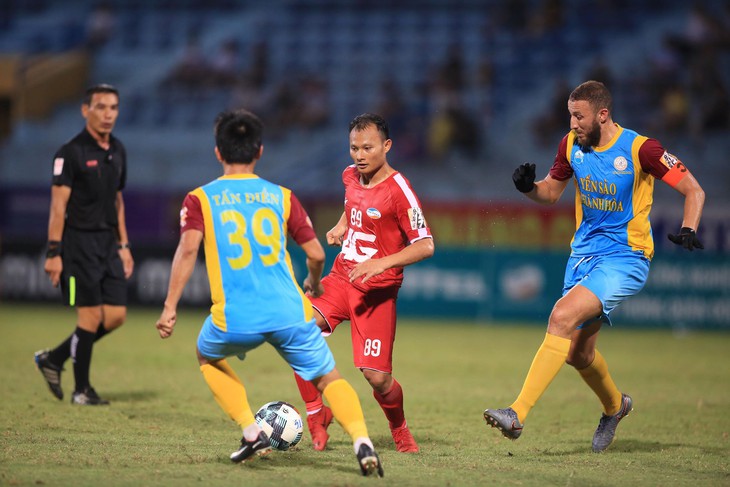Sân Hàng Đẫy: Thua Viettel 0-2, Sanna Khánh Hòa chìm sâu nơi đáy bảng - Ảnh 2. Sân Hàng Đẫy: Thua Viettel 0-2, Sanna Khánh Hòa chìm sâu nơi đáy bảng - Ảnh 2.