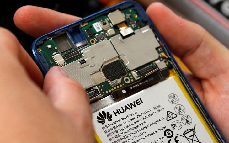 Huawei bác thông tin làm ăn phi pháp với Triều Tiên, Czech