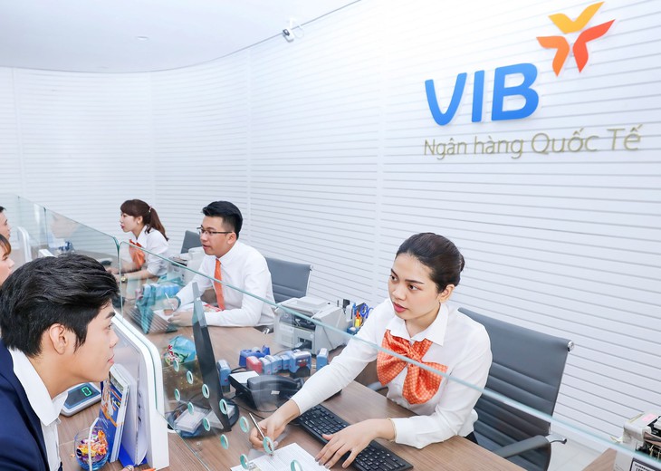 Gửi tiết kiệm 1 nhận 3 ưu đãi lãi suất tại VIB - Ảnh 2.