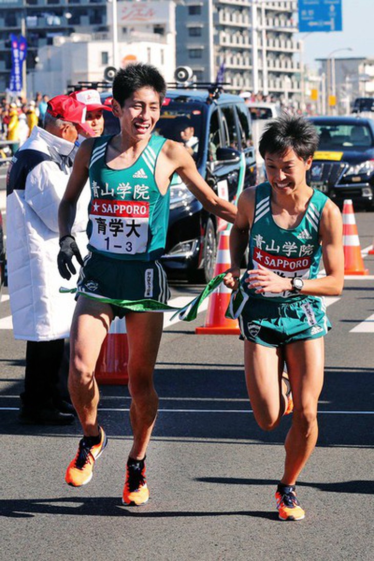 Ekiden và bài học gắn kết cho giới trẻ Việt - Ảnh 1.