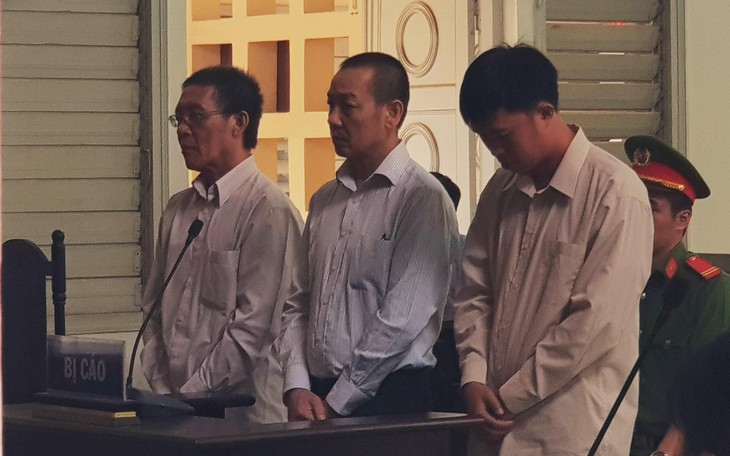 Xử nhóm cán cán bộ Ban Dân tộc An Giang lập khống chứng từ - Ảnh 2.