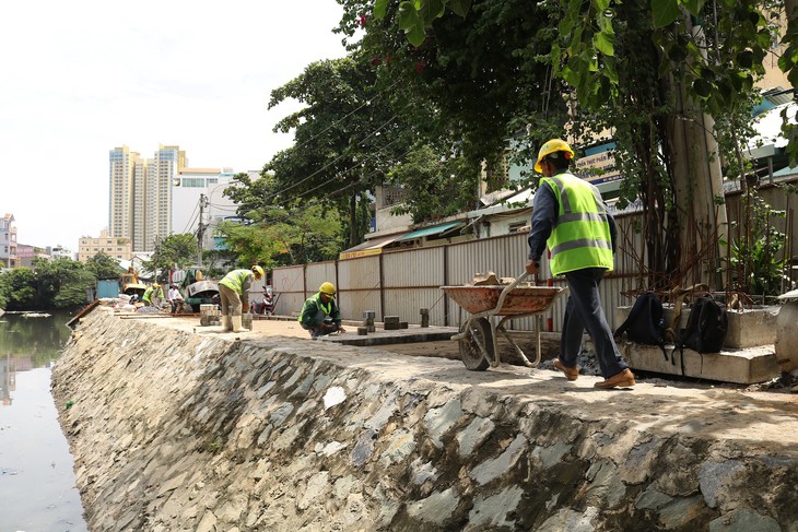 Hoàn thành dự án kênh Hàng Bàng chống ngập nước - Ảnh 3.