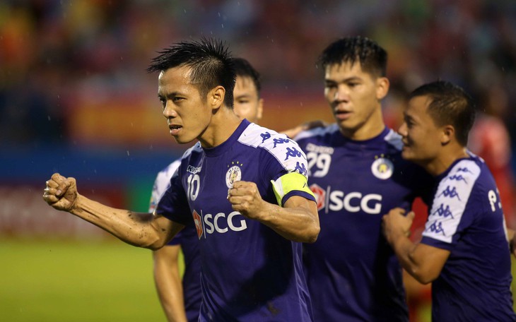 Văn Quyết giúp Hà Nội đánh bại Bình Dương ở chung kết lượt đi AFC Cup 2019