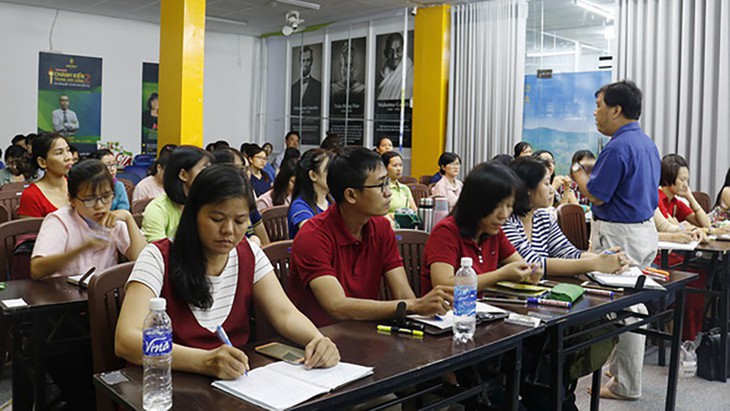 Đưa môn GDCD thành môn chính? - Ảnh 1. Đưa môn GDCD thành môn chính? - Ảnh 1.
