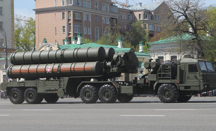 Nga sẽ bàn giao S-400 cho Thổ Nhĩ Kỳ bất chấp đe dọa trừng phạt của Mỹ - Ảnh 1.