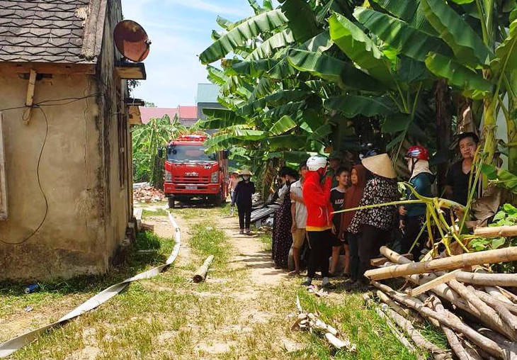 Rừng Hà Tĩnh cháy trở lại - Ảnh 3.