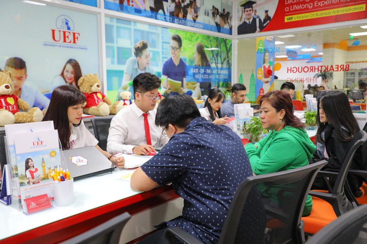 Xét tuyển học bạ vào đại học: Cơ hội cuối không nên bỏ lỡ - Ảnh 1. Xét tuyển học bạ vào đại học: Cơ hội cuối không nên bỏ lỡ - Ảnh 1.