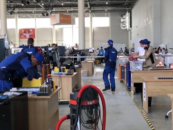 Rộn ràng ngày thi tay nghề ở WorldSkills Kazan 2019 - Ảnh 1.