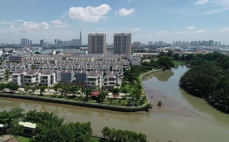 TP.HCM: Nhà đất đô thị ven sông ngày càng đắt giá - Ảnh 2. TP.HCM: Nhà đất đô thị ven sông ngày càng đắt giá - Ảnh 2.