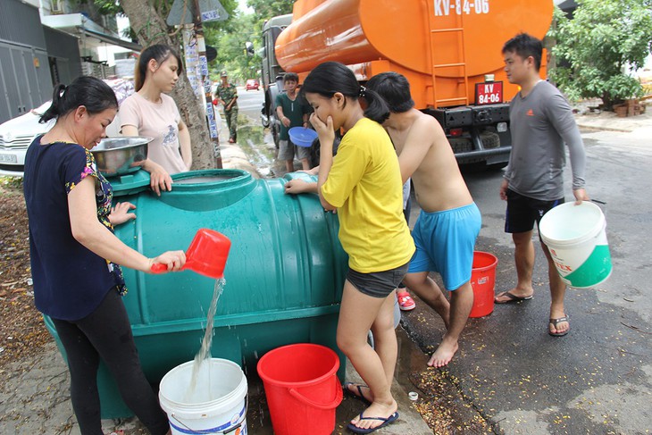 Hạn hán kéo dài, thiếu nước còn dai dẳng - Ảnh 1.