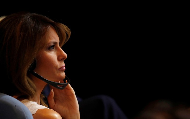 Tổng thống Trump nói nhầm bà Melania 