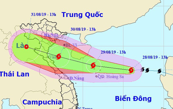 Bão số 4 đổ bộ Thanh Hóa - Quảng Bình chiều tối 30-8, mưa rất lớn - Ảnh 1.