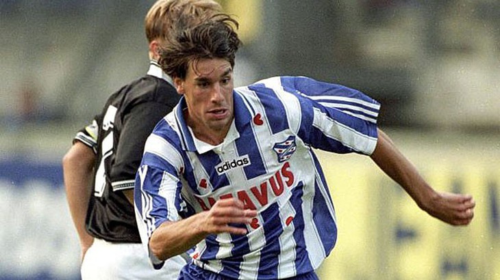 SC Heerenveen: Nơi chắp cánh cho Nistelrooy và hay dùng cầu thủ trẻ như Văn Hậu - Ảnh 2.