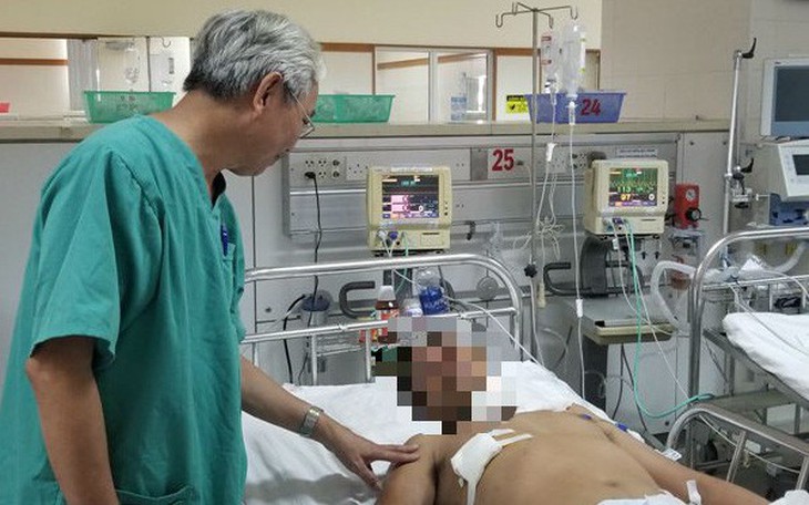 Phẫu thuật chấn thương sọ não nặng tại Bệnh viện Đa khoa Vũng Tàu, không cần chuyển tuyến - Ảnh 2.