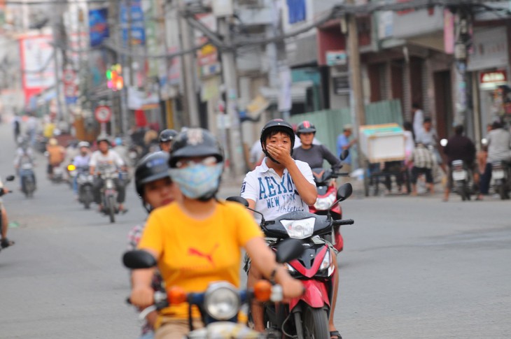 TP.HCM mấy ngày nay ô nhiễm do cháy rừng từ Indonesia? - Ảnh 1.