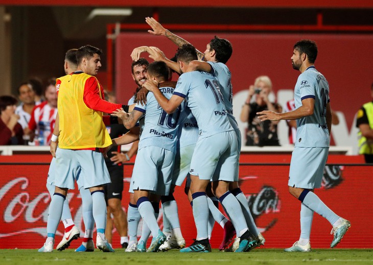 Thắng dễ Osasuna, Real chiếm ngôi đầu bảng - Ảnh 3. Thắng dễ Osasuna, Real chiếm ngôi đầu bảng - Ảnh 3.