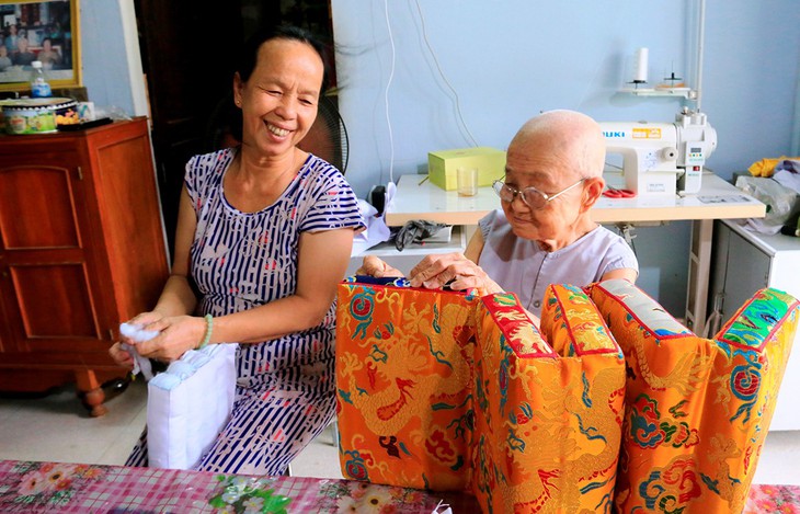 Lửa nghề truyền mãi ngàn sau - Kỳ cuối: Người giữ bí quyết trái dựa hoàng cung - Ảnh 2.