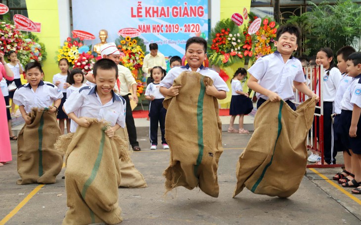 Làm bài sai cũng có sao đâu con! - Ảnh 1. Làm bài sai cũng có sao đâu con! - Ảnh 1.